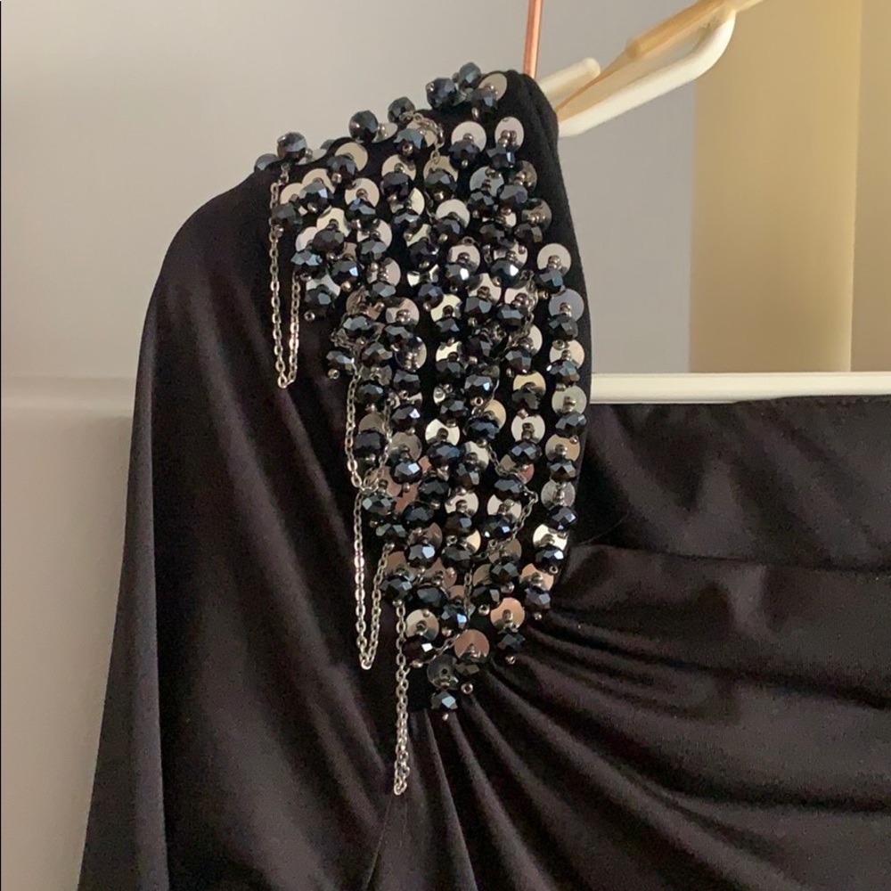 NikiBiki dress - Picture 2 of 5